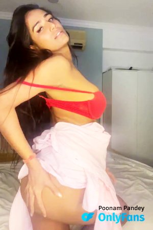 July 11, 2023 - Poonam Pandey LIVE