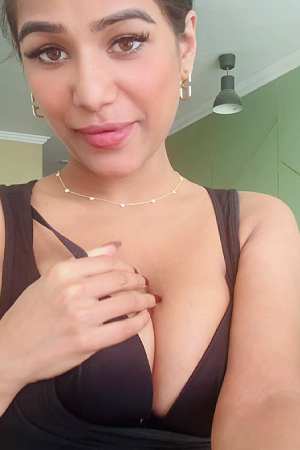 Did You Miss Them - Poonam Pandey